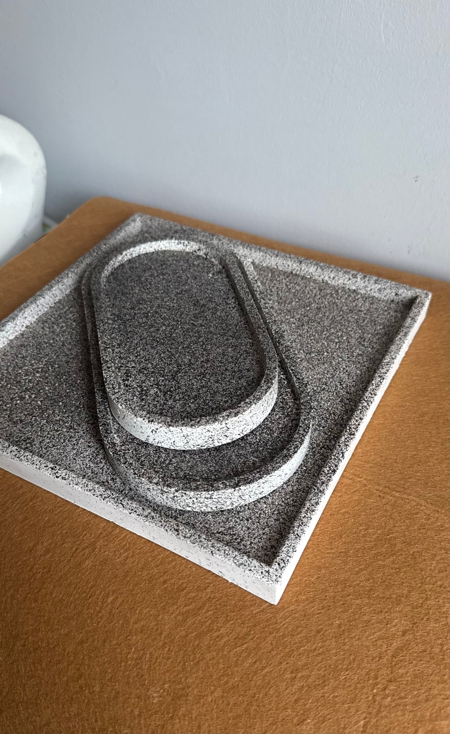 THE RITUAL TRAY | Quadrado