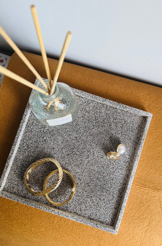 THE RITUAL TRAY | Quadrado